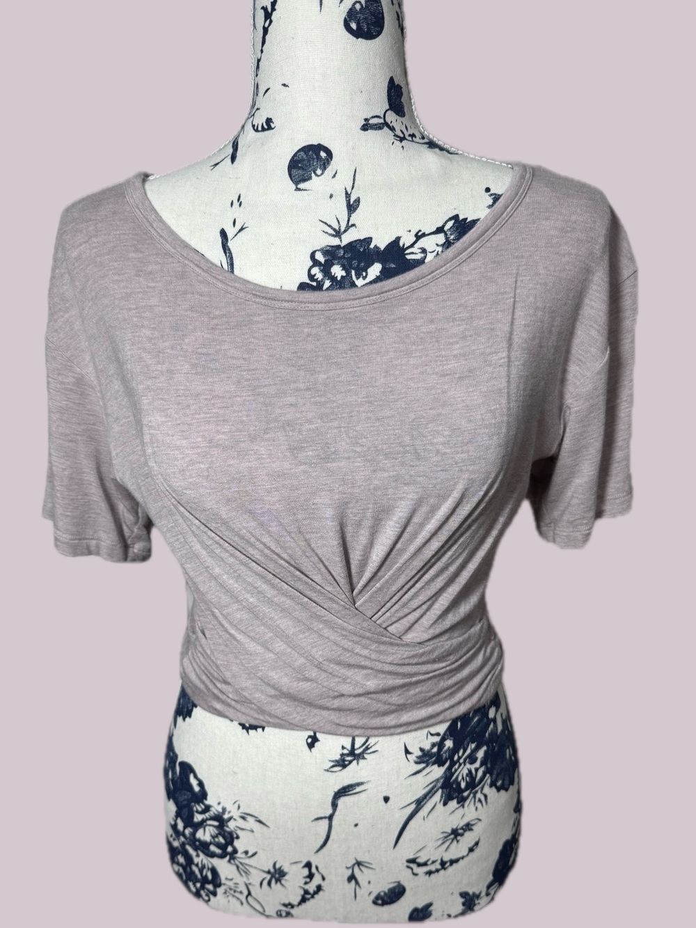 Victoria's Secret Mauve Twist-Front Crop Top